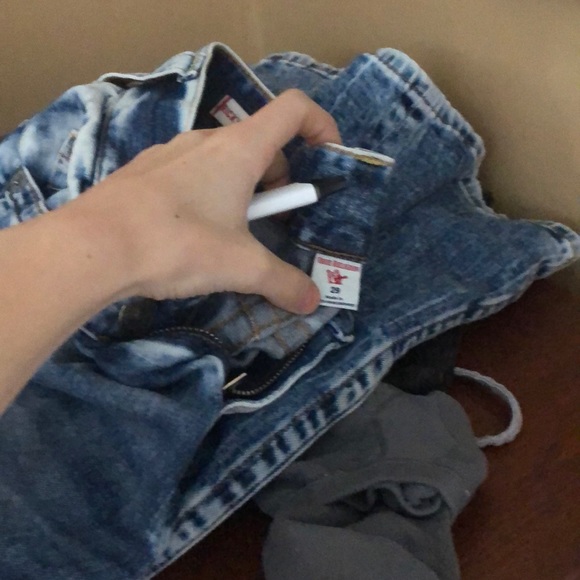 Designer - Picture 7 of 8